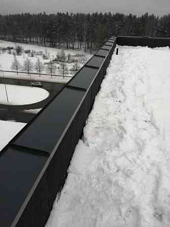 Piedāvāju: -Skārda seguma jumta uzklāšanu; -Jumta remontu; -Parapetu uzstādīšanu; -Notēkudeņu... Rīga