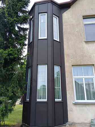 Piedāvāju: -Skārda seguma jumta uzklāšanu; -Jumta remontu; -Parapetu uzstādīšanu; -Notēkudeņu... Rīga