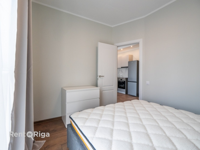 Pieejams plašs un gaišs 2 istabu dzīvoklis ar ērtu plānojumu. Dzīvoklis ir pilnībā Rīga - foto 7