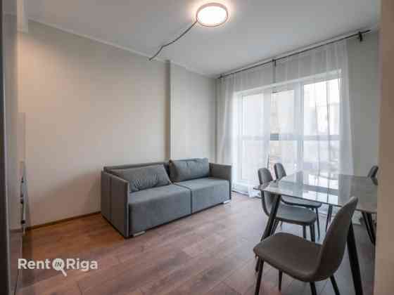 Сдается просторная и светлая 2-комнатная квартира с удобной планировкой. Rīga