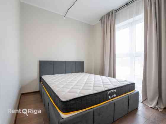 Сдается просторная и светлая 2-комнатная квартира с удобной планировкой. Rīga