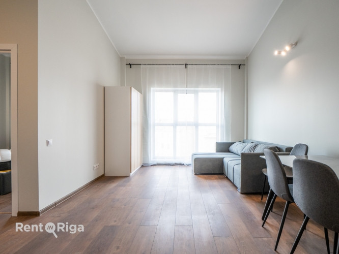 Сдается просторная и светлая 2-комнатная квартира-лофт с высокими потолками и Рига - изображение 3