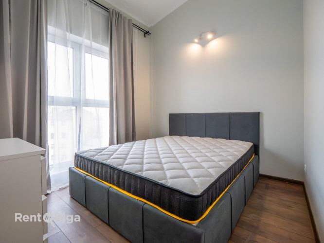 Сдается просторная и светлая 2-комнатная квартира-лофт с высокими потолками и Рига - изображение 6