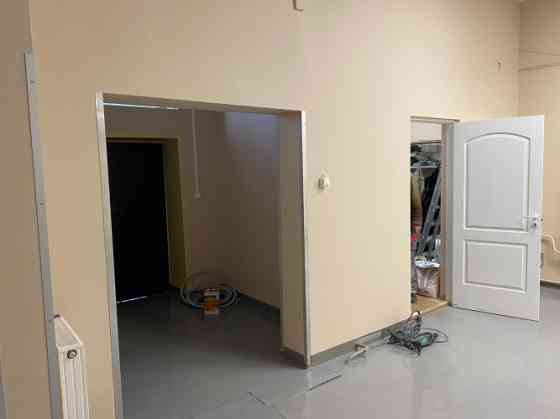 Apsildāmas ražošanas vai noliktavas telpas.  - viena liela telpa; - tikko izremontēta; - plašas metā Rīga