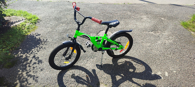 Vienkāršs un drošs bērnu velosipēds pirmajiem braucieniem. Pateicoties stabilam rāmim bērns ātri... Rīga - foto 2