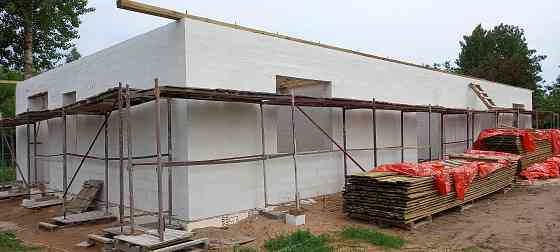 Mūrējam vienstāvu un divstāvu mājas no Aeroc (gāzbetona) blokiem. Veicam ārsienu un starpsienu... Ropaži