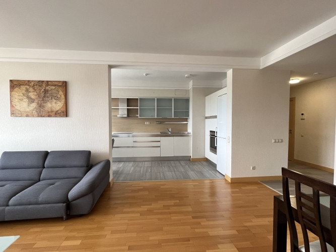 Сдается просторная 3хкомнатная квартира в многоэтажном жилом и деловом Рига - изображение 3