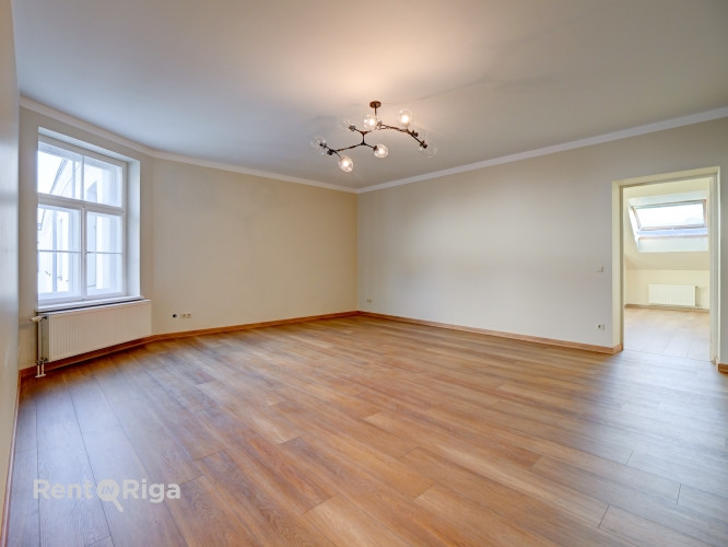 Тишина двора кажется привлекательной, когда всего в нескольких шагах можно Рига - изображение 9