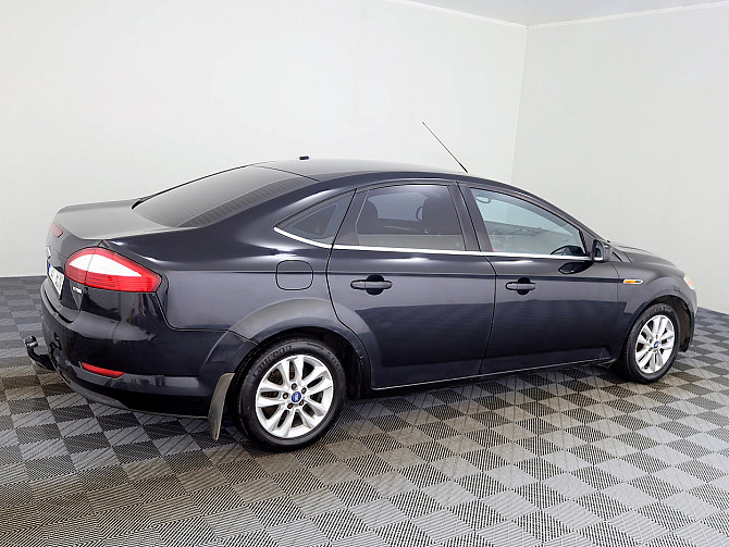 Ford Mondeo Ghia 2.0 TDCi 103kW Таллин - изображение 3