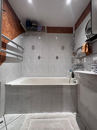 Īpašnieks pārdod gaišu, plašu un mājīgu 3‑istabu dzīvokli 119. sērijas mājā. Zeme zem ēkas -... Rīga - foto 14