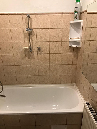 Īpašnieks izīrē kompaktu mājīgu vienistabas dzīvokli ar visām ērtībām piecstāvu ķieģeļu mūra ēkas... Rīga - foto 11