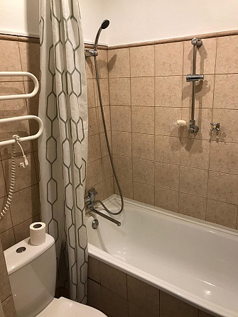 Īpašnieks izīrē kompaktu mājīgu vienistabas dzīvokli ar visām ērtībām piecstāvu ķieģeļu mūra ēkas... Rīga - foto 10