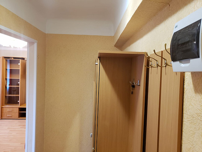 Īpašnieks izīrē kompaktu mājīgu vienistabas dzīvokli ar visām ērtībām piecstāvu ķieģeļu mūra ēkas... Rīga - foto 15