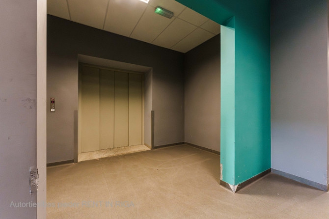 Siltas ražošanas/noliktavas telpas Purvciemā  netālu no T/C Domina  Iznomā siltas noliktavas Rīga - foto 3