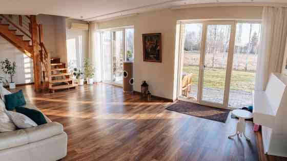 Жизнь в тишине и на природе  всего примерно в 25 минутах езды от Риги. Продаётся Daugavpils un novads