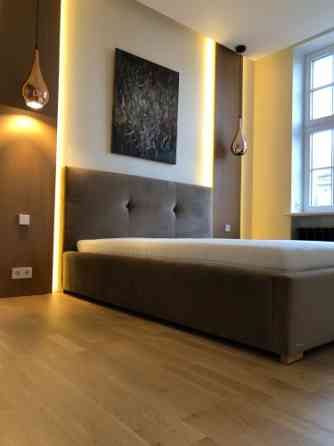 A beautiful and cozy one-bedroom apartment for rent in the very heart of the city  an exceptional lo Рига