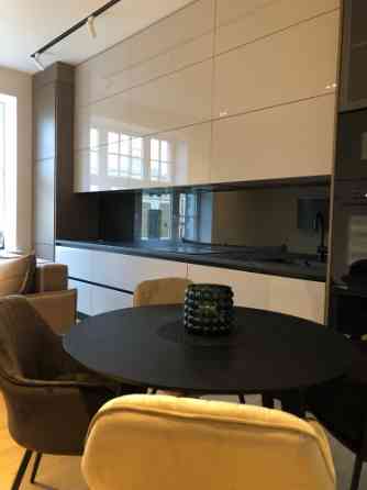 A beautiful and cozy one-bedroom apartment for rent in the very heart of the city  an exceptional lo Рига