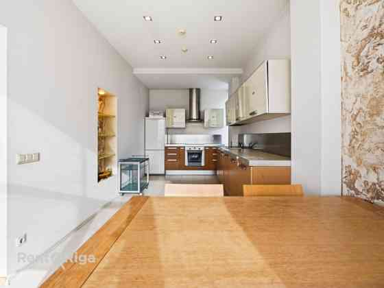 Cozy, warm, and bright 2-room apartment for rent in Šampēteris.  The apartment is located on the 2nd Рига