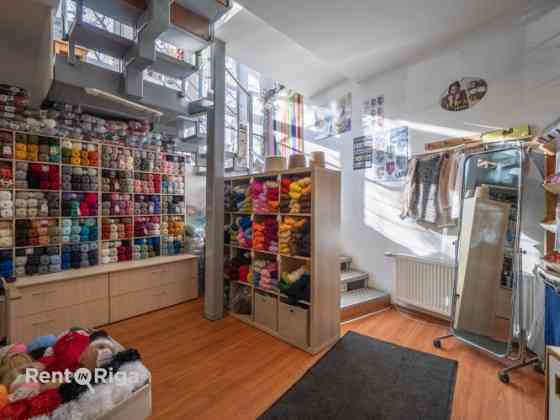 Продаётся полностью сданное в аренду доходное здание в центре Риги  ул. Стабу, 35 Rīga