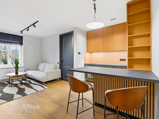 Izīrē modernu un mājīgu 3-istabu dzīvokli renovētā projektā  Augustīnes dārzs. Rīga - foto 4