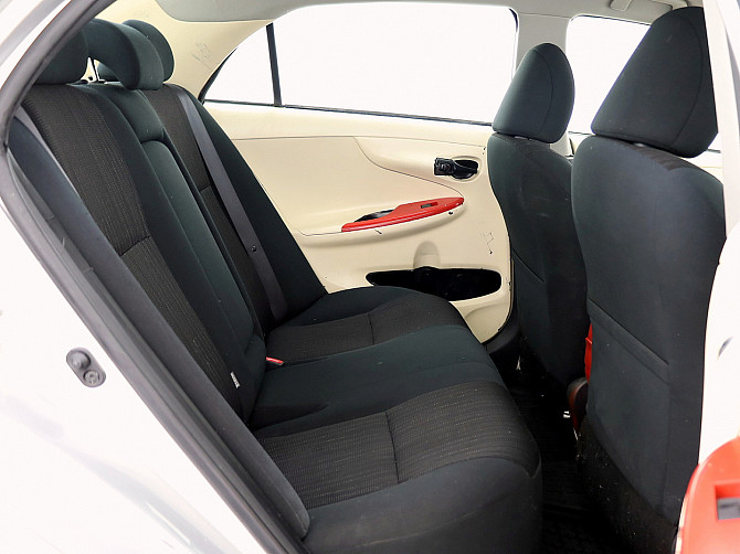 Toyota Corolla Linea Sol ATM 1.6 91kW Tallina - foto 7