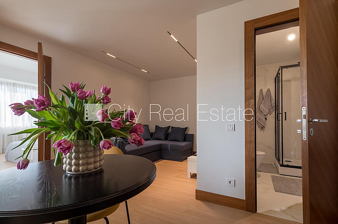 Земля в собственности, кирпичные стены, благоустроенная озеленённая территория, Юрмала - изображение 12