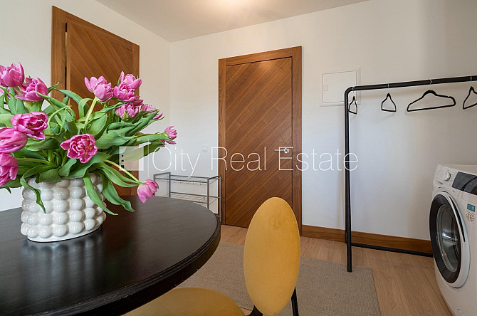 Земля в собственности, кирпичные стены, благоустроенная озеленённая территория, Юрмала - изображение 17