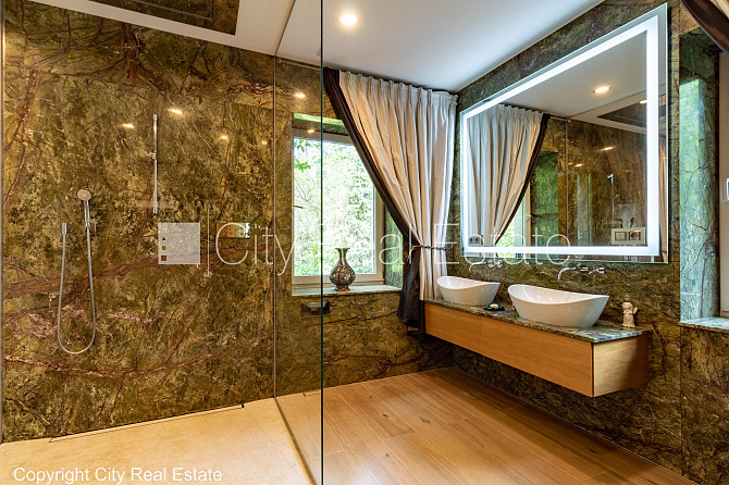 Jaunceltne, labiekārtota apzaļumota teritorija, teritorijas iebrauktuves vārti aprīkoti ar Jūrmala - foto 16