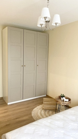 No aprīļa ilgtermiņa īrei pieejams gaišs un funkcionāls divu izolētu istabu dzīvoklis Rīga - foto 6