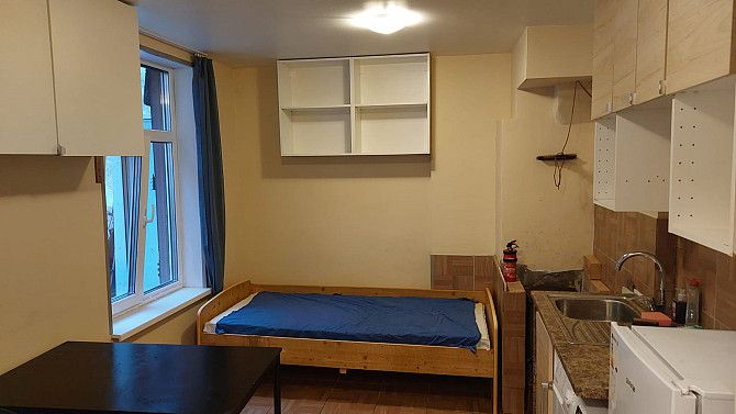 Продается квартира в очень хорошем состоянии, утепленная, год назад проводился капитальный... Рига - изображение 3