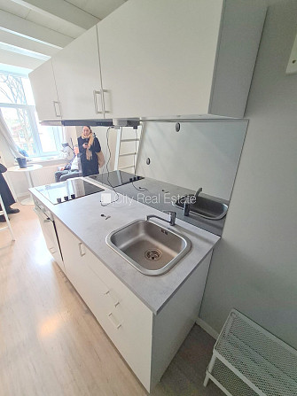 Fasādes māja, renovēta māja, slēgts pagalms, ieeja no ielas, kāpņu telpa pēc kosmētiskā Rīga - foto 8