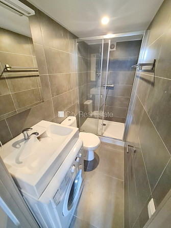 Fasādes māja, renovēta māja, slēgts pagalms, ieeja no ielas, kāpņu telpa pēc kosmētiskā Rīga - foto 10