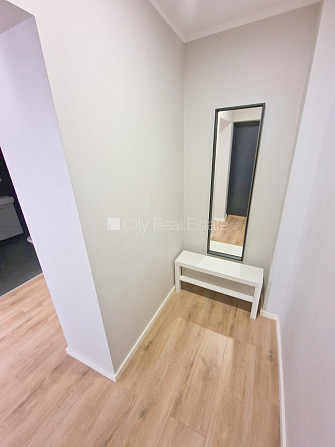 Pagalma ēka, renovēta māja, slēgts pagalms, ieeja no ielas un pagalma, kāpņu telpa pēc Rīga - foto 16