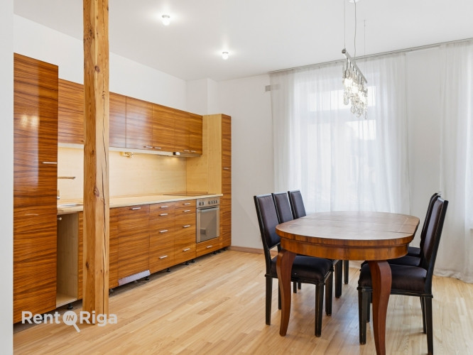 Предлагается светлая и просторная двухуровневая квартира, расположенная на 5 и 6 Рига - изображение 3