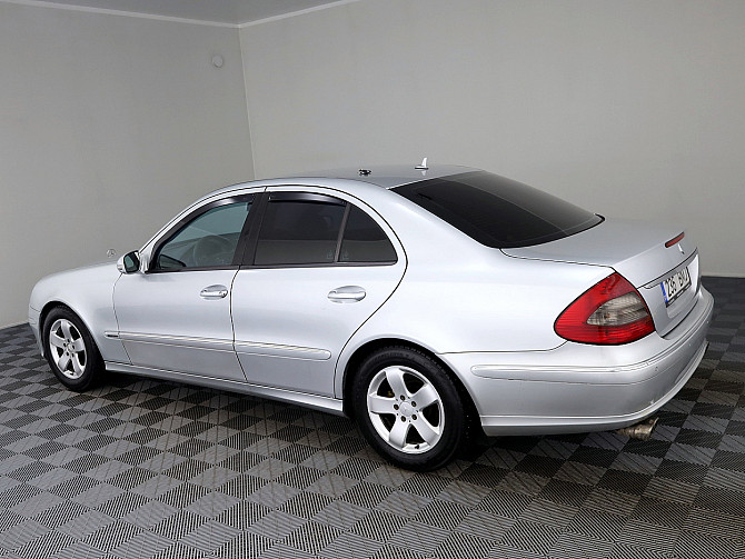 Mercedes-Benz E 220 Avantgarde Facelift ATM 2.1 CDI 125kW Таллин - изображение 4