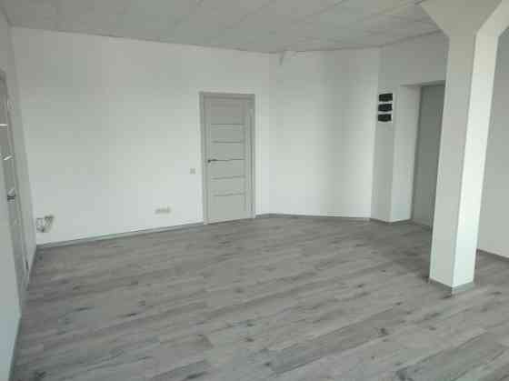 Tikko pēc remonta biroja telpas Krišjāņa Barona ielā 130, Rīgā.  Telpas ir gaišas, funkcionālas un g Rīga