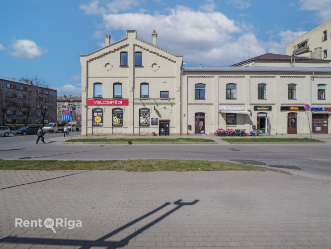Tikko pēc remonta biroja telpas Krišjāņa Barona ielā 130, Rīgā.  Telpas ir gaišas, Rīga - foto 8