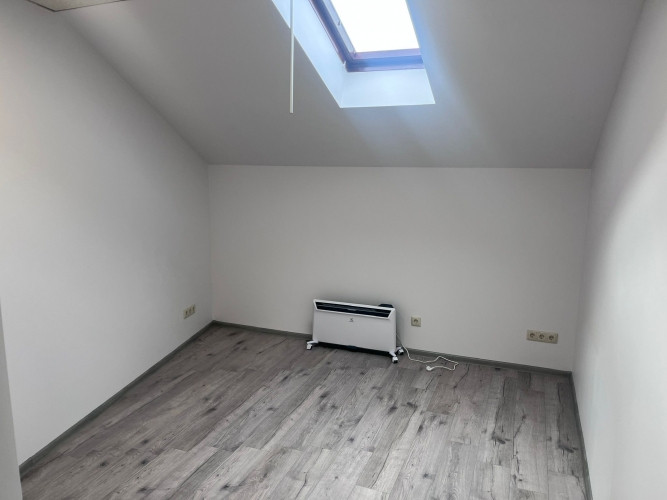 Tikko pēc remonta biroja telpas Krišjāņa Barona ielā 130, Rīgā.  Telpas ir gaišas, Rīga - foto 13