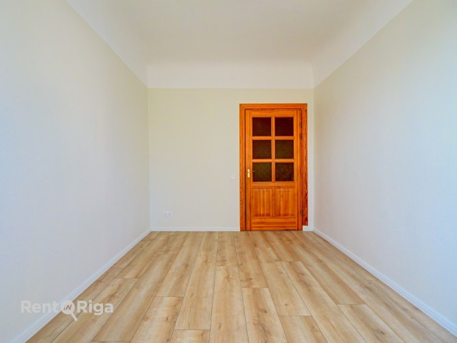 Просторная и солнечная 3-комнатная квартира сдается в долгосрочную аренду в Рига - изображение 8