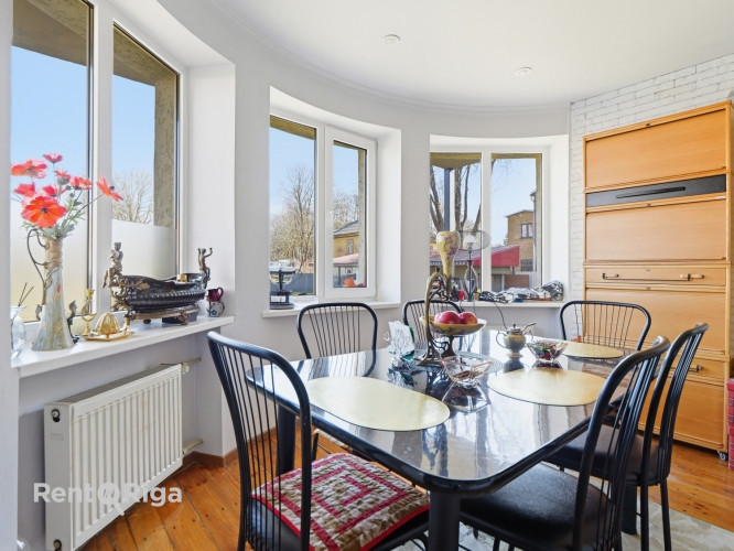 Двухэтажный частный дом в Зипниеккалнсе с большим участком земли.  Объект Рига - изображение 16