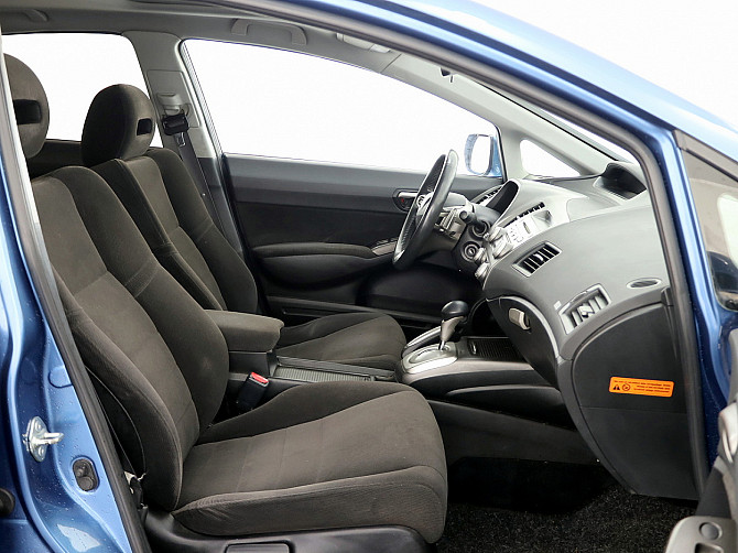 Honda Civic Elegance ATM 1.8 103kW Таллин - изображение 6