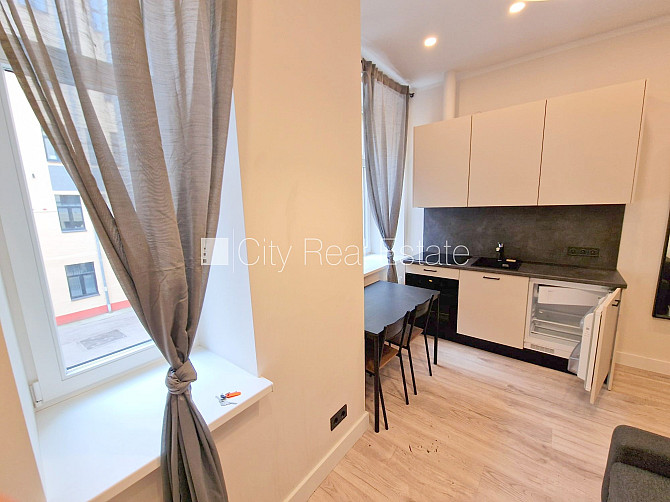 Дом во дворе, реновированный дом, закрытая территория, вход с улицы и со двора, Рига - изображение 18