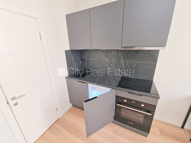 Земля в собственности, новостройка, фасадный дом, благоустроенный озеленённый Юрмала - изображение 13