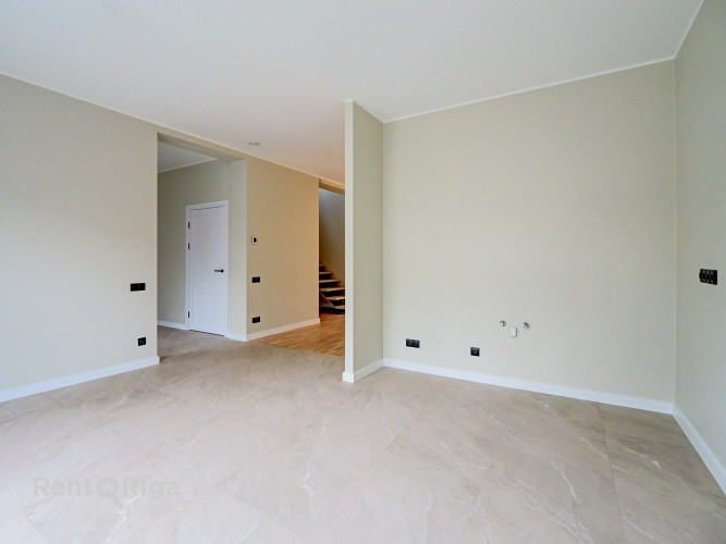 JAUNA, ENERGOEFEKTĪVA MĀJA BERĢOS!  Pārdošanas cena atbilst vērtējuma cenai!  Kvalitatīvi Rīga - foto 3