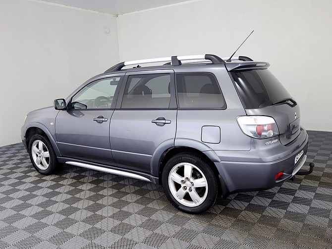 Mitsubishi Outlander Comfort 4x4 LPG ATM 2.4 118kW Таллин - изображение 4