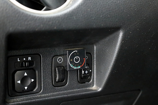 Mitsubishi Outlander Comfort 4x4 LPG ATM 2.4 118kW Таллин - изображение 8