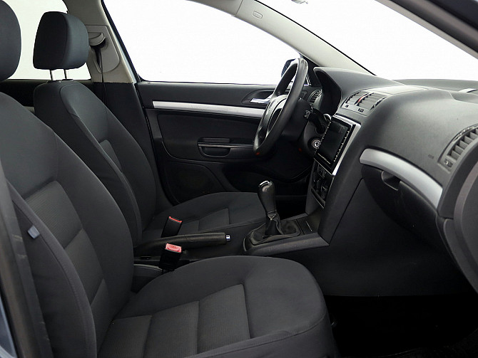 Skoda Octavia Comfortline 1.6 75kW Таллин - изображение 6