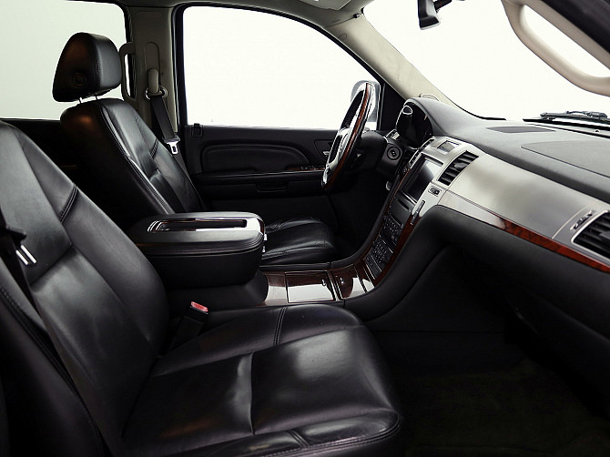 Cadillac Escalade Luxury LPG ATM 6.2 301kW Tallina - foto 6