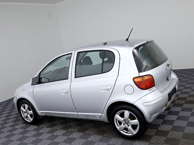 Toyota Yaris Linea Sol Facelift A-C 1.5 78kW Tallina - foto 4