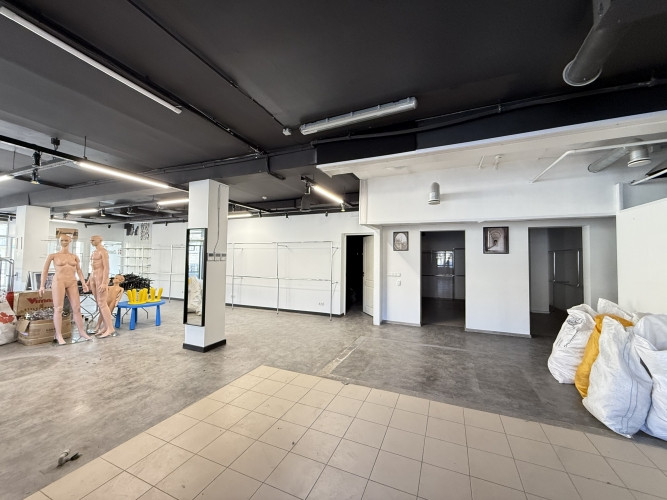 Iznomā komerctelpas Jelgavas centrā. Telpas atrodas aktīvā un labi pieejamā vietā Jelgavas Jelgava un novads - foto 5